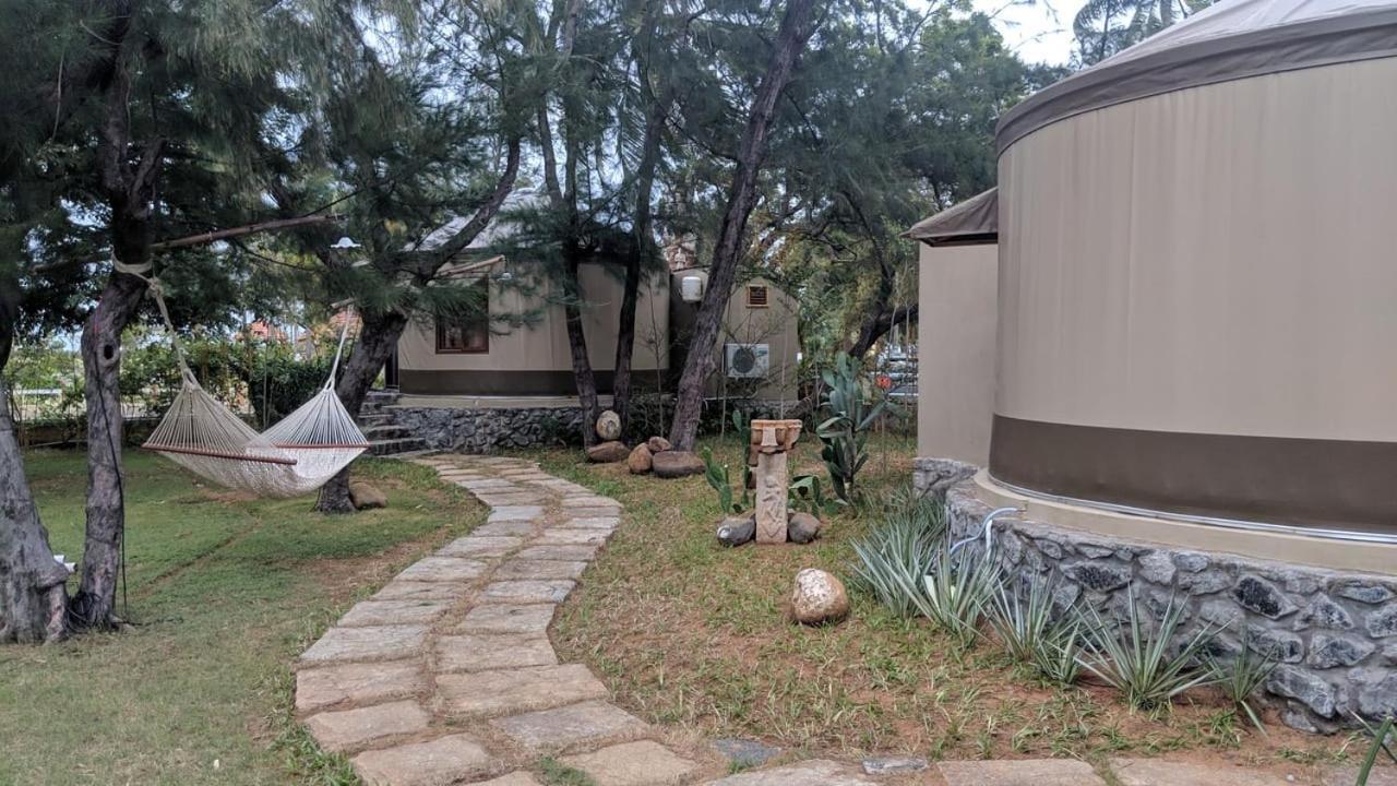 Vgp Golden Beach Resort Madrás Exterior foto